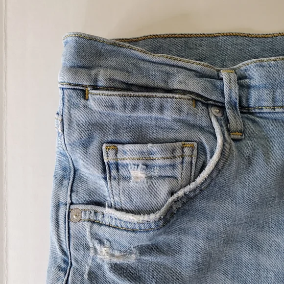 Agolde Light Wash Distressed Boyfriend Jeans - Picture 6 of 13